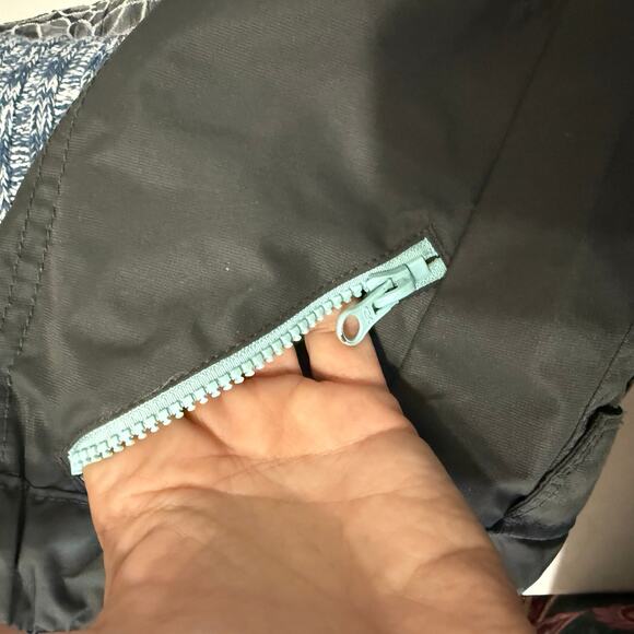 Old Navy size small (6-7) dark gray quilted lined pants, winter, snow, ski 4310 - Picture 5 of 8